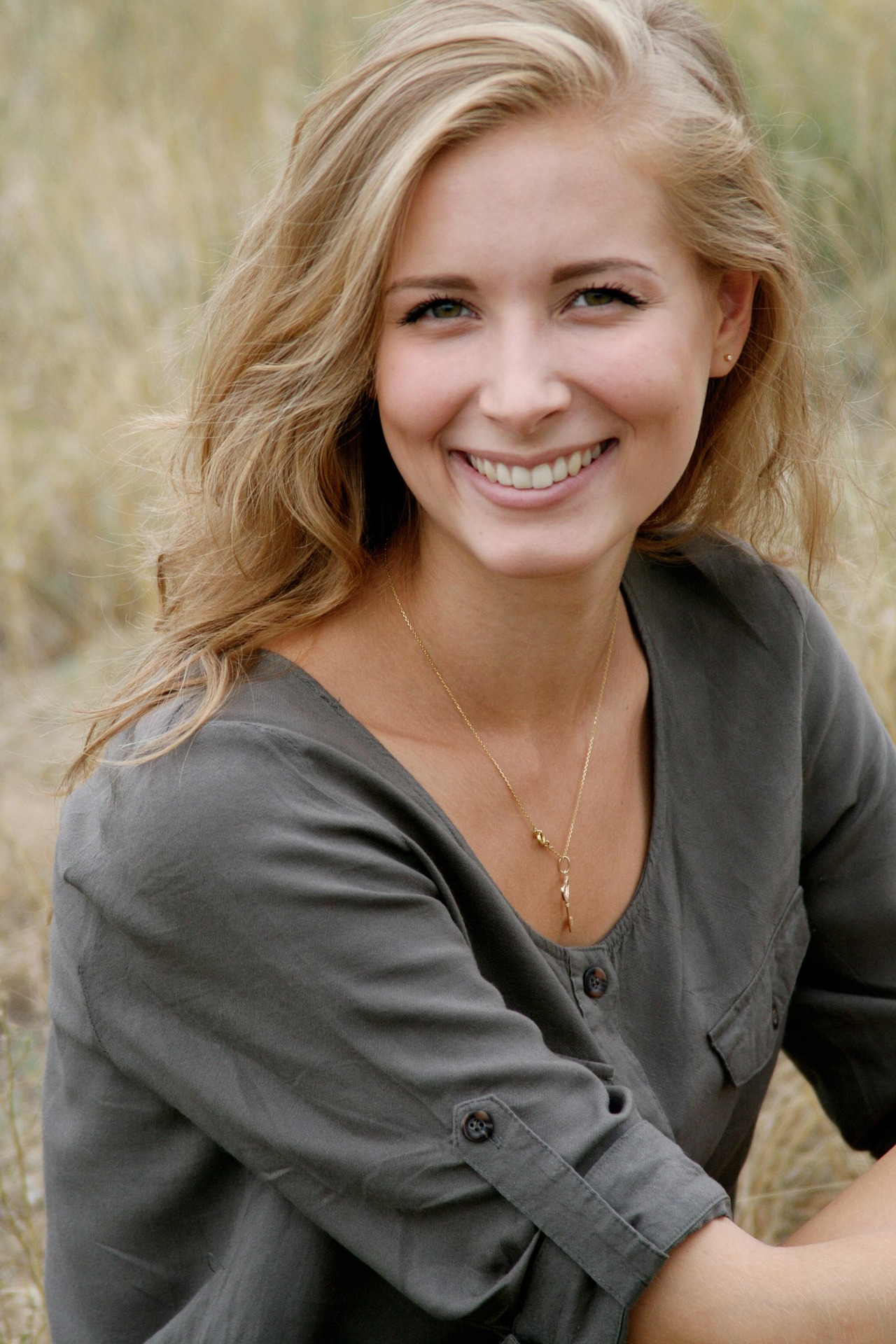 Portrait der Autorin Nadine Loewe